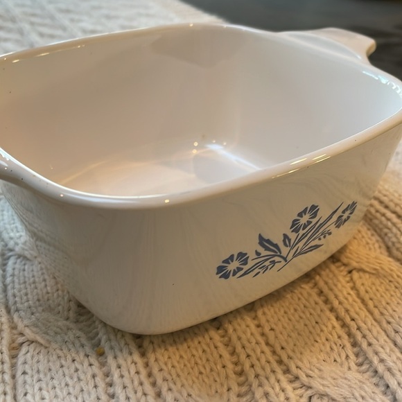 Set of 2 Corning Ware Cornflower Blue Small Casserole Dishes P-43-B & P-41. - Picture 3 of 15